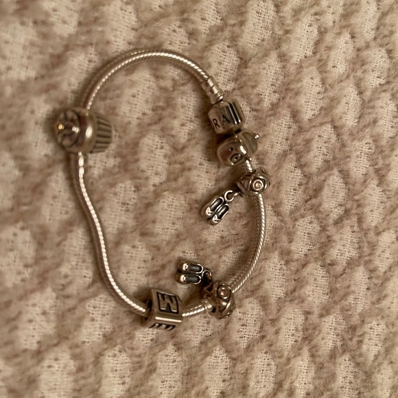 Pandora Ballet Slipper Charm - Picture 2 of 3